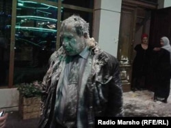 Игорь Каляпин после одного из нападений на него в Чечне