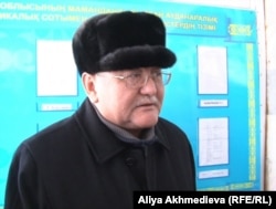 Рысбек Сарсенбай, главный редактор газеты «Жас Алаш», на суде по делу об убийстве Алтынбека Сарсенбаева и двух его помощников. Талдыкорган, 10 января 2014 года.