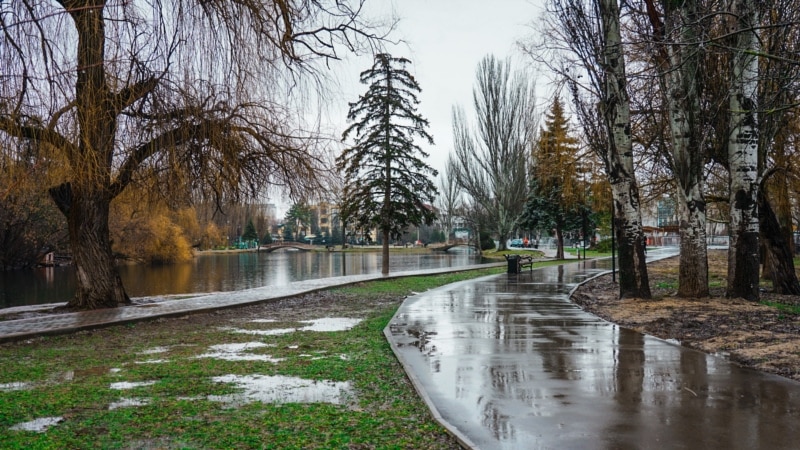 Дожди, грозы, град. В Крыму предупреждают о резком похолодании