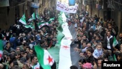 Өкмөткө каршы Алеппо шаарындагы демонстрация. 11-март, 2016-жыл. 