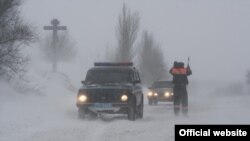 Покриття на дорогах державного значення в більшості областях мокре