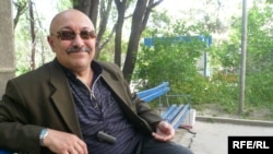Алихан Бектасов, бывший начальник отдела по связям с общественностью ДВД Алматы, полковник полиции. Алматы, июнь 2009 года.