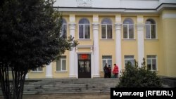 Здание подконтрольного РФ Алуштинского городского суда, архивное фото 