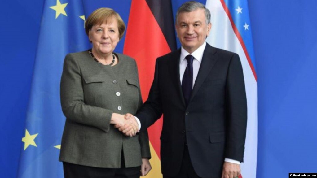 Германия канцлері Ангела Меркель мен Өзбекстан президенті Шавкат Мирзияев. Берлин, 21 қаңтар 2019 жыл.
