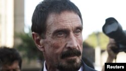 Eksperti për anti-virus John McAfee