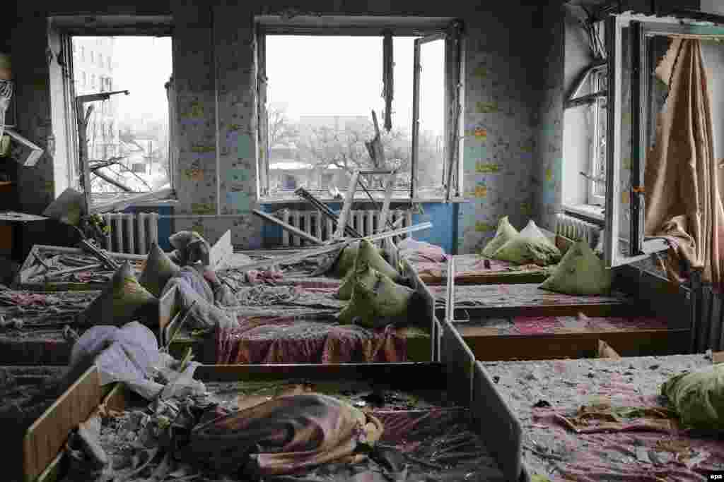 Kindergarten Number 9, after it was shelled in Debaltsevo, in the Donetsk region of Ukraine, on January 22, 2015. (epa/Anastasia Vlasova)