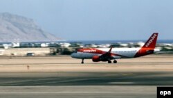 Самолет EasyJet. Иллюстративное фото.