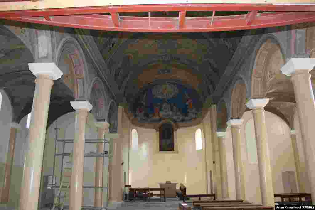 Католический храм Богоматери в городе Призрен.