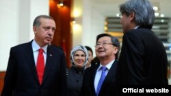 Премьер-министры Турции Эрдоган и Кыргызстана Сатыбалдиев