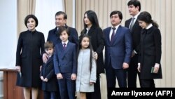 Президент Шавкат Мирзиеёвдин үй бүлөсү. 4-декабрь, 2016-жыл.
