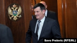 Vujović (na fotografiji) je podnio zahtjev Tužilaštvu da istraži sve sumnje u vezi sa slučajem Abu Dabi fonda i procesuira odgovorne.