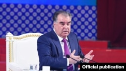 Эмомалӣ Раҳмон, раиси ҷумҳури Тоҷикистон 