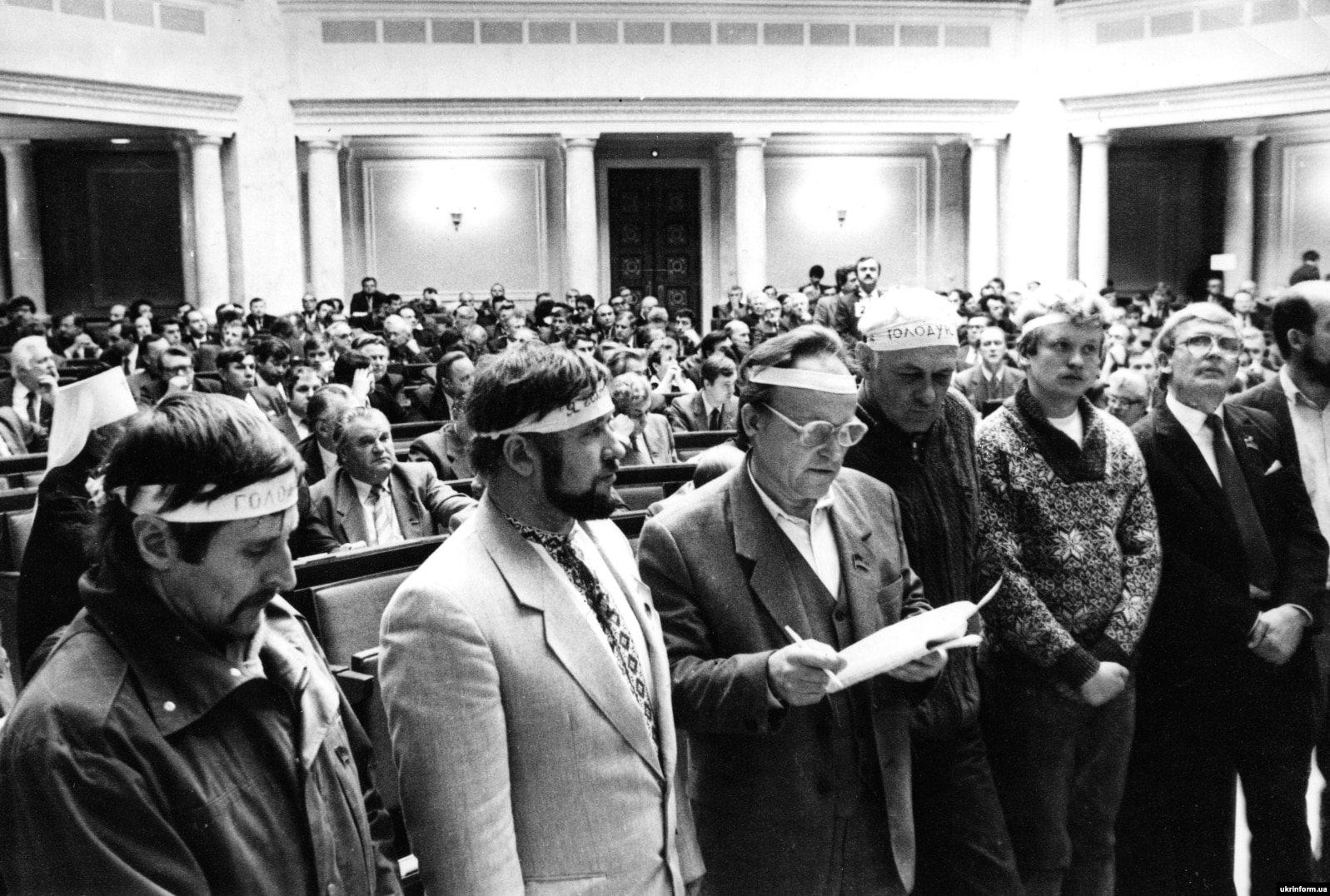 A number of parliamentary deputies sided with the students, often wearing the same type of bandannas worn by the protesters as a sign of support.