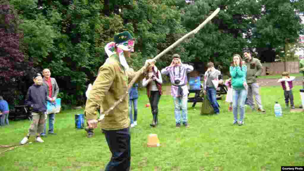 U.K. -- Sabantuy festival in London, 14Jul2012