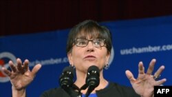 Penny Pritzker. 