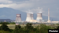  Арманистоннинг Мецамор шаҳри яқинидаги атом электр станцияси.