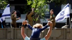 Prizor iz Tel Aviva, 7. travnja