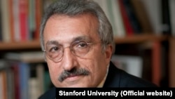 عباس میلانی، نویسنده،‌ ایران‌شناس و مورخ، استاد دانشگاه استنفورد در کالیفرنیا
