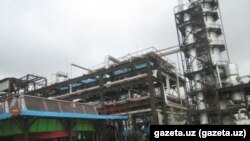 Мубарекский газоперерабатывающий завод является одним из крупнейших промышленных предприятий Узбекистана.