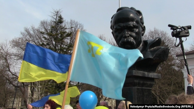 Мітинг до 200-річчя від дня народження українського поета Тараса Шевченка в Сімферополі, 9 березня 2014 року