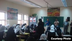 قاعة إمتحانية في بغداد