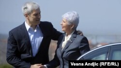 Српскиот претседател Борис Тадиќ и хрватската премиерка, Јадранска Косор во Смедерево на 1 април 2011 година.