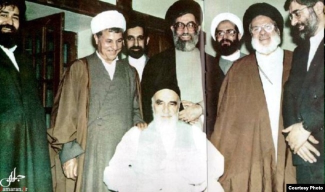 مقام‌های ارشد جمهوری اسلامی در دهه ۶۰ در کنار آیت‌الله خمینی