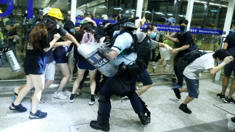 اعتراضات ضد دولتی در هنگ‌کنگ در یازدهمین هفته ادامه پیدا کرد
