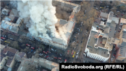 Пожежа в Одеському коледжі економіки почалася вранці 4 грудня