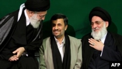 İran prezidenti və dini liderlər, may 2011
