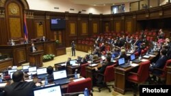 Armenia - Finance Minister Vartan Aramian presents a government bill in the National Assembly in Yerevan, 12Dec2017.