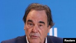 Regizorul Oliver Stone