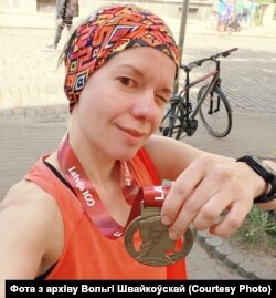 Вольга Швайкоўская падчас маратону ў Рызе ў 2018 годзе
