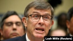 Глава национальной разведки США Джозеф Магуайр выступает на слушаниях в конгрессе. Вашингтон, 26 сентября 2019 года.