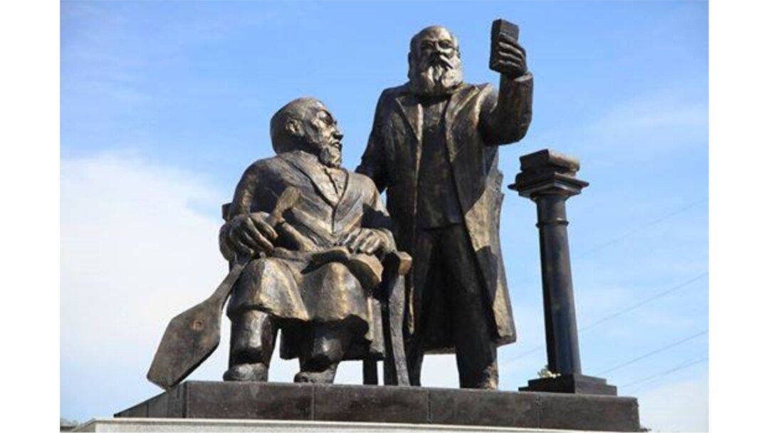 Ескі орыс ауылындағы порно