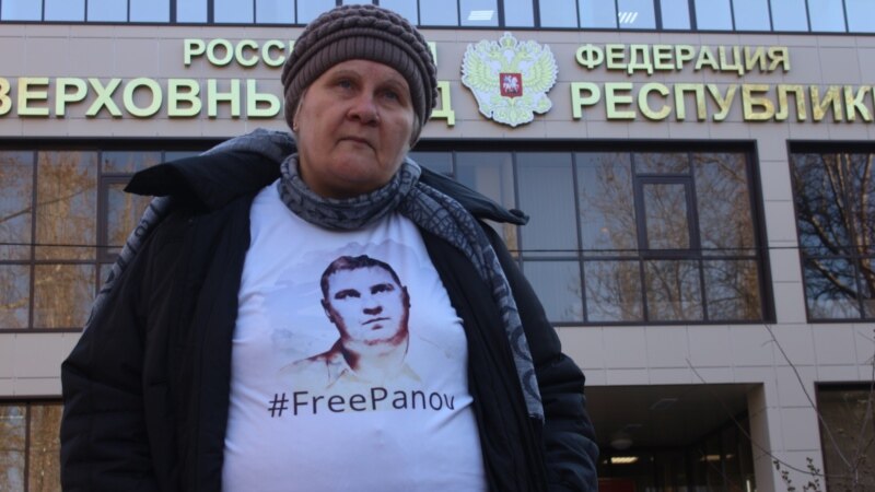 Мать осужденного в Крыму «украинского диверсанта» Панова навестила сына в СИЗО