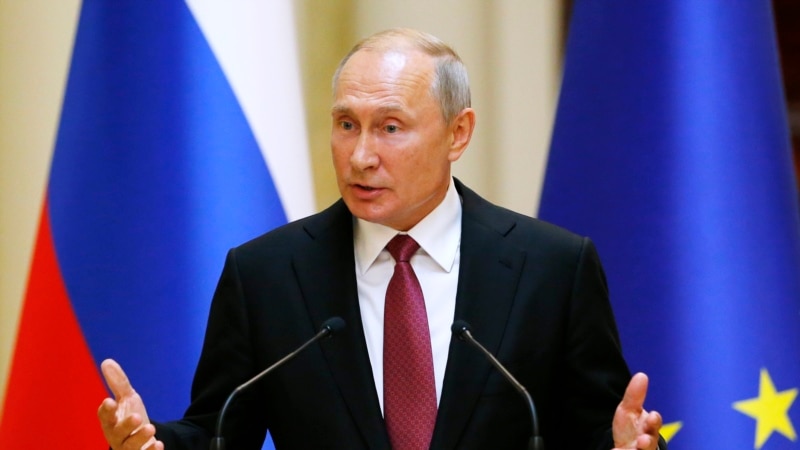 Putin ABŞ-nyň raketa synagyny tankytlaýar, Moskwa protesleriniň ähmiýetini peseldýär