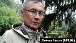 Бұрынғы дипломат Қазбек Бейсебаев.