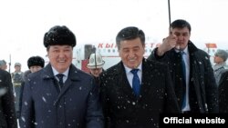 Аскар Мамин кыргыз президенти Сооронбай Жээнбеков менен