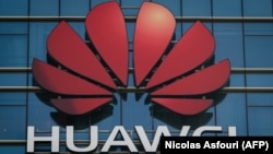 Huawei logo 