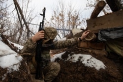 Украинские военные на передовых окопах, Бутовка, декабрь 2019