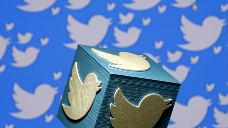 Twitter fshin 8,558 llogari të lidhura me Partinë Përparimtare në Serbi