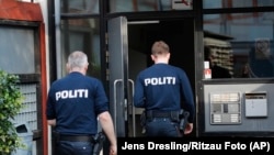 تصویر آرشیف: دو تن از افراد پولیس دنمارک 