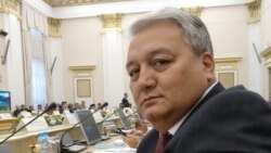 Толонбек Абдыров.