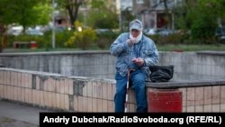Уряд зберіг вимоги соціального дистанціювання, маскового режиму, регулярної дезінфекції рук та дотримання протиепідемічних заходів