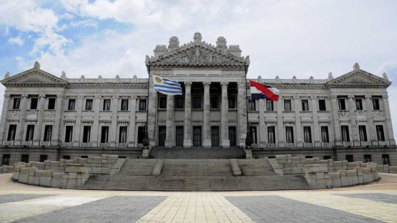 Правящие и оппозиционные партии Уругвая осуждают нападения Азербайджана на Армению