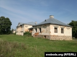 The Radzivil Palace in Palanechka, September 2017