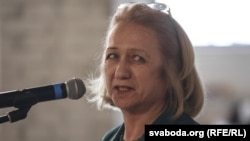 Натальля Адамовіч