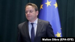 Еврокомесарот за проширување, Оливер Вархеји