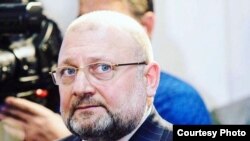 Нохчийчоьнан къоман политикехула а, арахьарчу уьйрашкахула а, зорбанан а министр Умаров Джамболат.